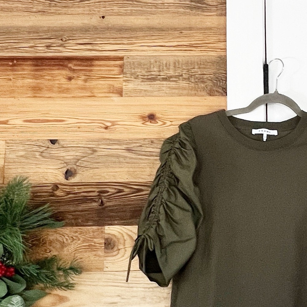 Frame Ruched Tie Sleeve Tee in Fatigue Large - Picture 6 of 6